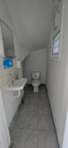 Quinta Normal, En Avenida 12 Oficinas, 3 Salas De Reuniones