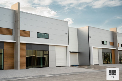 Nave Industrial En Renta En Querétaro - 199.04 M² | Nave 66