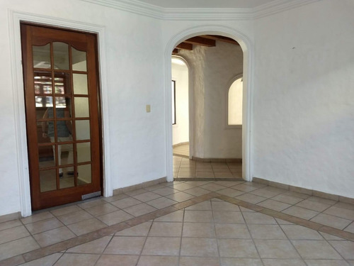 Venta O Renta De Casa En Fraccionamiento La Joya, Cuernavaca