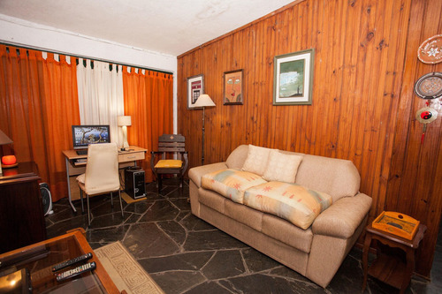 Venta Casa+gran Deposito+apto Lomas De Solymar
