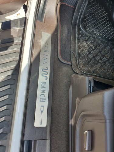 Imagen 12 de 15 de Ford Lobo 2019 3.5 Doble Cabina King Ranch At