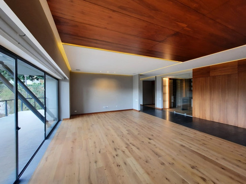 Imagen 4 de 30 de Venta De Un Espectacular Depto / Moderno / Vista Panorámica