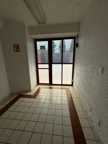 Oficina En Renta, En Planta Baja En Azcapotzalco Cod. Or670