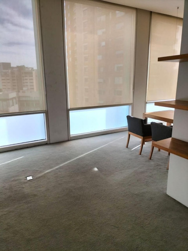 Renta Oficina 694 M2 Paseo De Los Laureles Bosques De Las Lomas