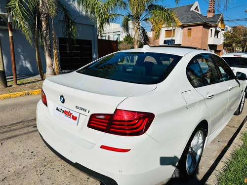 BMW Serie 5 3.0 535i Sedan M Package 306cv