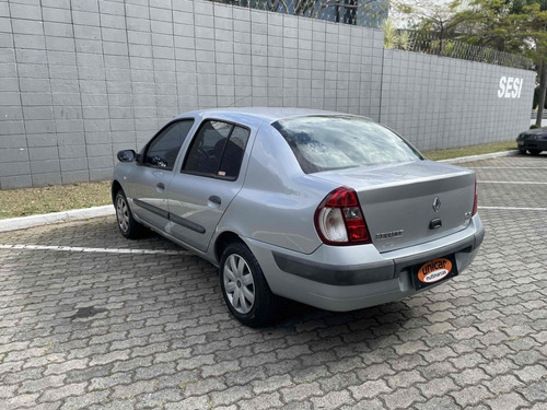 Renault Clio 1.6 EXPRESSION SEDAN 16V FLEX 4P MANUAL