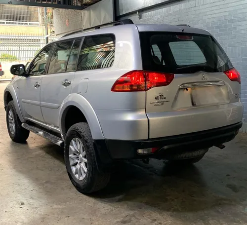 Mitsubishi Montero Gls