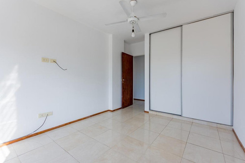 Imagen 11 de 14 de Excelente Departamento De 3 Ambientes En Venta