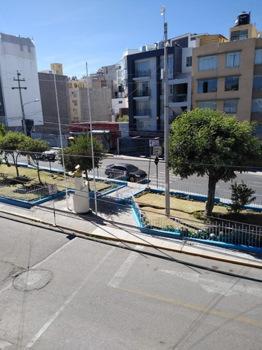 Imagen 16 de 30 de Vendo Bonito Dpto. Frente A Parque, 3er. Piso, 3 Dormitorios, Cochera