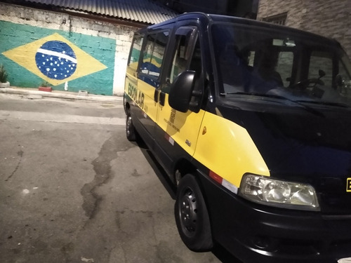 Peugeot Boxer Minibus 2012 2.3 Hdi 330m Médio 15l 5p