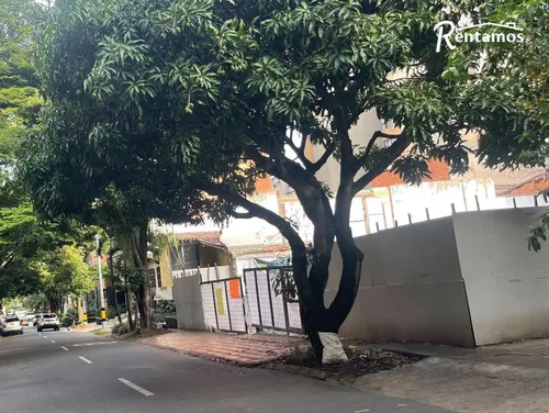 Lote En Venta En Conquistadores. Cod V11350