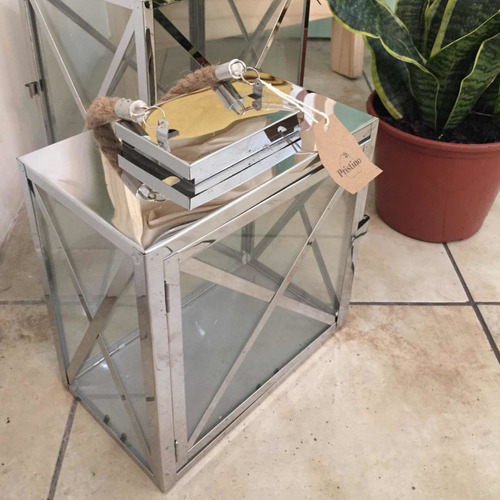 Imagen 2 de 4 de Fanal Decorativo En Vidrio, Aluminio Y Yute.