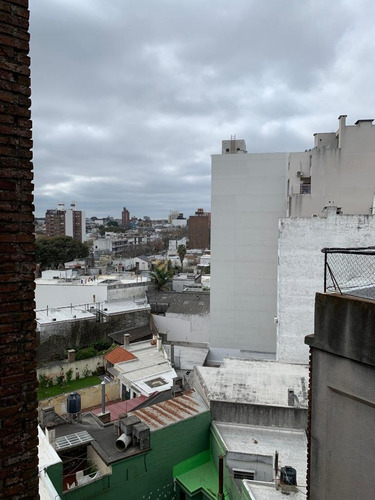 Imagen 8 de 10 de Apto Con Balcon