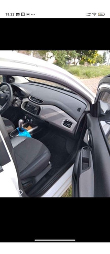 Imagem 4 de 4 de Chevrolet Onix 2019 1.4 Advantage Aut. 5p