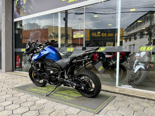 Triumph Tiger 1200 Xcx