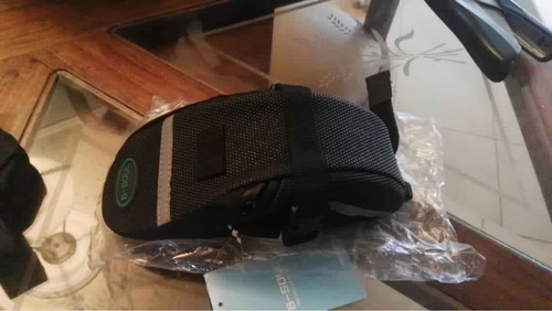 Imagen 5 de 6 de Bolsa De Almacenamiento Impermeable Para Bicicleta