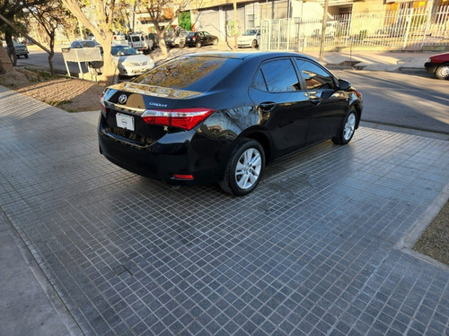 Imagen 10 de 19 de Toyota Corolla 1.8 Xei