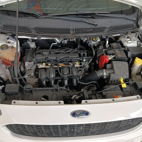 Ford Ka Ka 1.5 SE/SE PLUS 16V Flex 5p