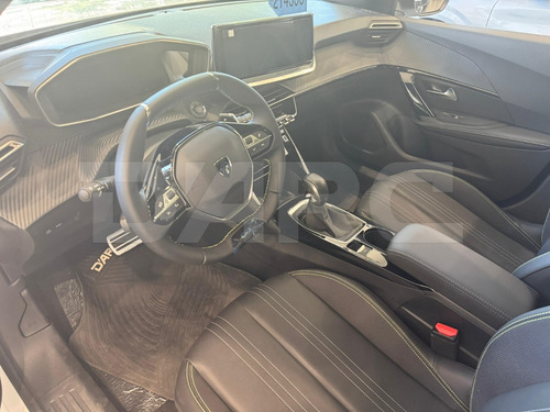 Peugeot 2008 1.0T Gt