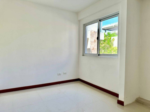 Moderno E Impecable Townhouse En El Conjunto Residencial Villas Magdalena