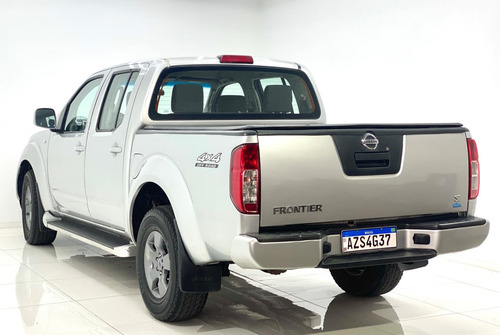 Nissan Frontier S 4X4