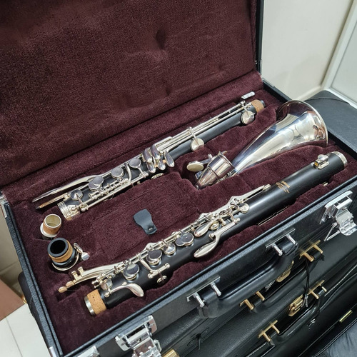 Clarinete / Clarone Alto Yamaha Ycl 631ii