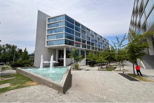 Local Comercial En Av. La Dehesa - Primer Piso