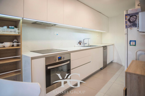 Departamento De 4 Ambientes Con Cochera En Villa Crespo