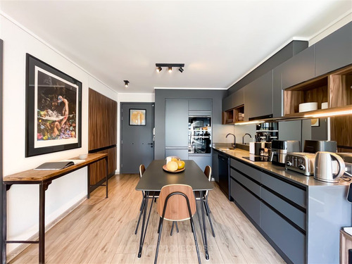 Moderno Departamento En Venta De 1 Dorm. En Lo Barnechea