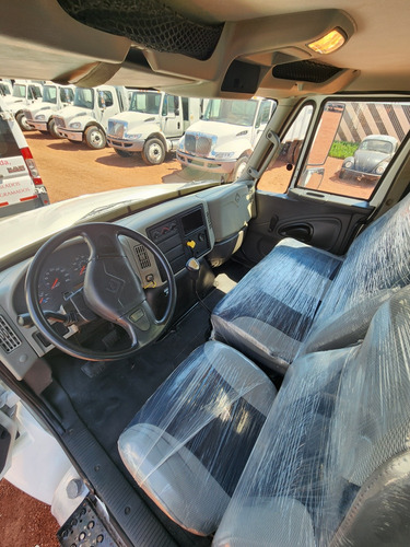 International 4300 Modelo 2014 Pipa De Agua 10,000 Litros