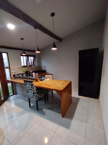 Chácara Em Ibiúna Terreno 876m E Lago - Casa + Edícula
