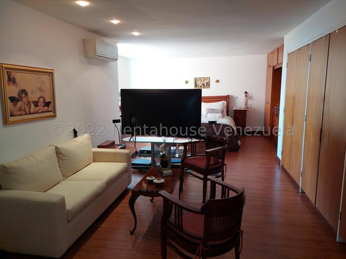 Se Vende Bello Apartamento En Alta Florida Mls 26-116