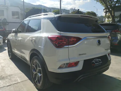 Ssangyong Korando Supreme Tp 1500cc T 4x4 6ab Abs Tc