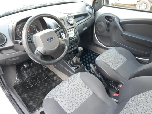 Ford Ka 2013 1.0 Fly Viral 63cv