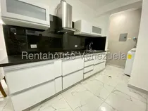 Comprar Daniela Linarez Alquila Apartamentos Totalmente Amoblado Con Aire Integral En Exclusiva Zona Del Este De Barquisimeto Con Todos Los Servicios Basicos Operativos.                                       