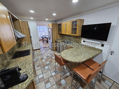 Apartamento En Venta En La Tahona Cr- 25-18531