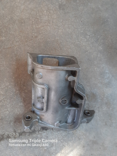 Protector Base Riel De Inyectores Mazda 3 Speed 2010 (Usado)