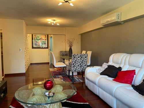 Apartamento En Alquiler 116m2 4h/3b/2p Urb Manzanares