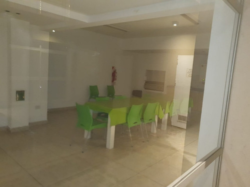 Imagen 8 de 14 de Departamento En Venta En Banfield Este