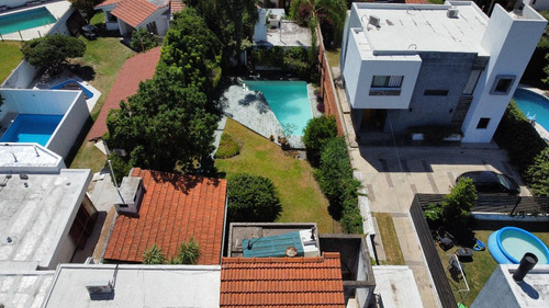 Casa De Categoría En Venta - Bajada Del Cerro