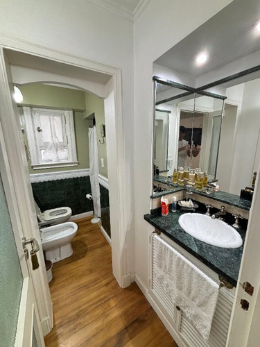 Excelente Chalet 3 Ambientes Con Cochera En Venta En Quilmes Residencial
