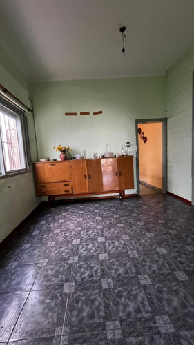 Venta Casa En Lanus Oeste.