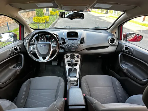 Ford Fiesta 1.6 Hatchback Se
