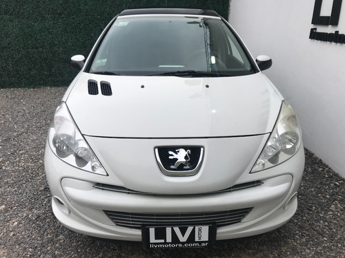Peugeot 207 1.6 Xt Año 2011- Liv Motors