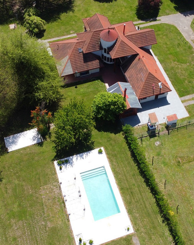 Excelente Casa En Angol, Ubicación Privilegiada.
