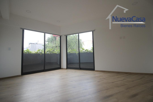 Estrena! Departamento A La Venta, Ubicado Sobre Universidad, Col. Del Valle.