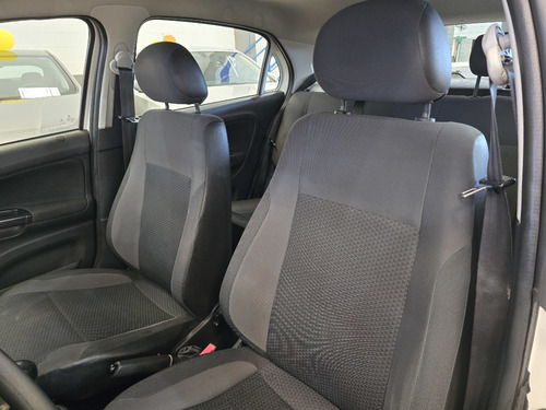 Volkswagen Gol 1.0 12V MPI TOTALFLEX 4P MANUAL