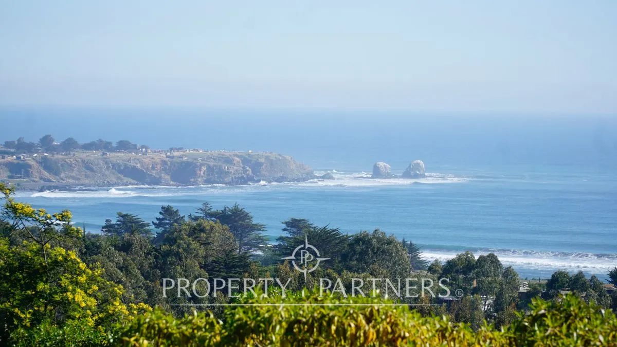 Imagen 2 de 28 de Pichilemu, Preciosa Casa Con Maravillosa Vista A P...