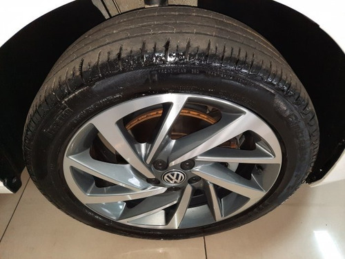 Imagem 12 de 15 de Polo 1.0 200 Tsi Highline Automático