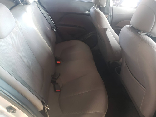 Imagem 8 de 10 de Hyundai Hb20s 1.6 Premium 16v Flex 4p Automático